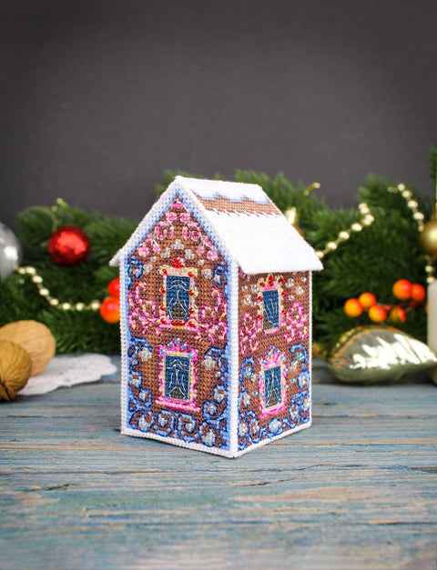 Kryželių siuvinėjimo rinkinys 3D raštuotam nameliui – žaisliukas, 11×6×6 cm