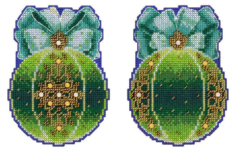 Kryželių siuvinėjimo rinkinys „Miško magija“ – kalėdinis eglutės žaisliukas, 12×9 cm