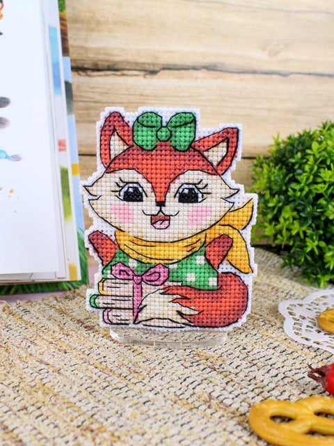 Siuvinėjimo kryželiu komplektas „Linksmas mažasis laputis“ 9x7 cm