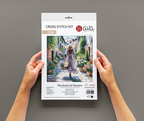 Gėlių aromatas – išskirtinis kryželiu siuvinėjimo rinkinys AVA Stitch, 28,6 × 28,6 cm