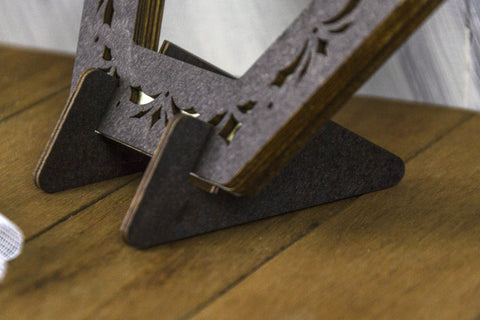 Wenge magnetinis siuvinėjimo lankelis 14×16 cm - kaSiulai.lt