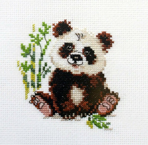 Žavus panda motyvo kryželių siuvinėjimo rinkinys, Aida 14 ct, 9×10 cm – puiki dovana - kaSiulai.lt
